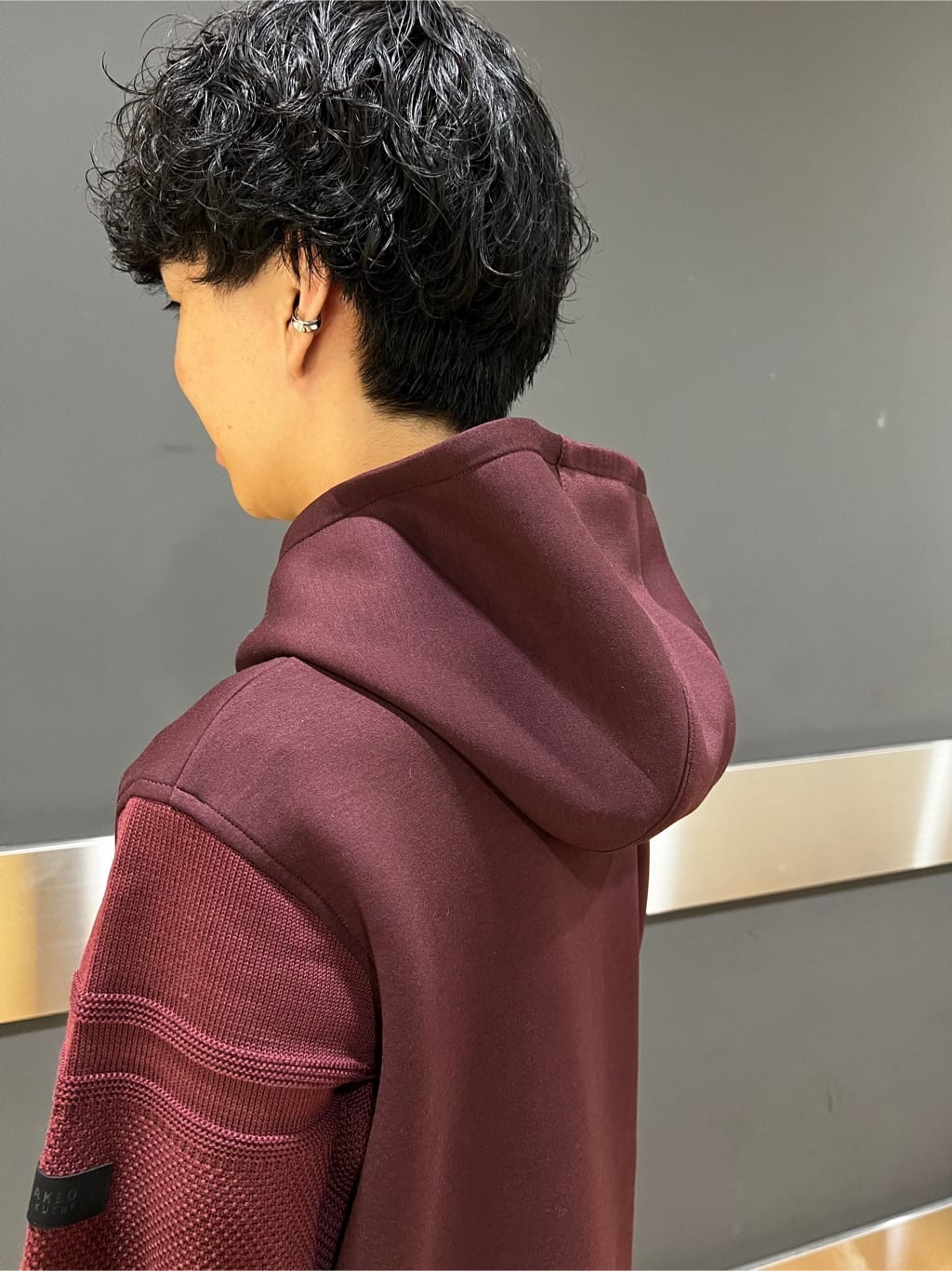 yutoさんの「TAKEO KIKUCHI｜【抗菌防臭／5サイズ展開】ハイゲージポンチ Tシャツ」を使ったコーディネート