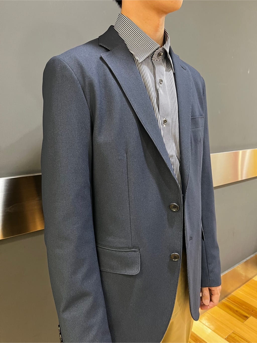 yutoさんの「TAKEO KIKUCHI｜【オフィスカジュアル対応】ドレス チノパンツ」を使ったコーディネート