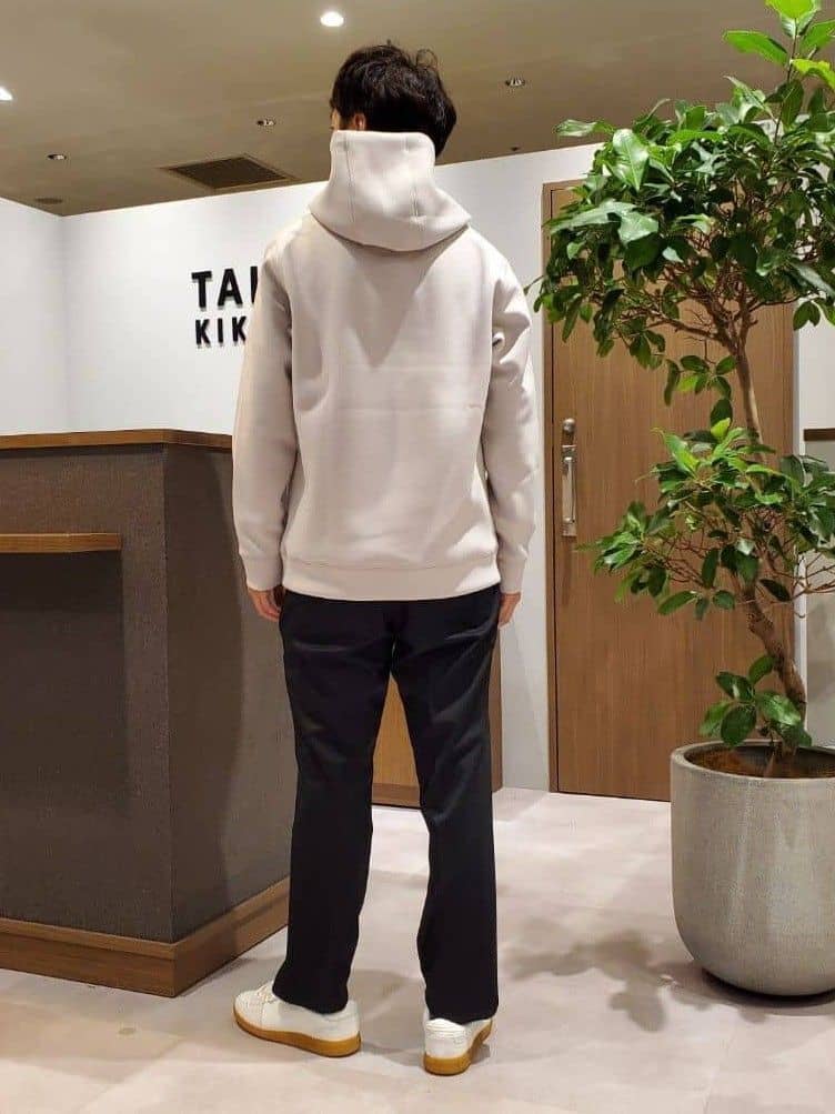 ishidaさんの「TAKEO KIKUCHI｜【ONOFF対応】TRダブルニット ストレッチパンツ」を使ったコーディネート