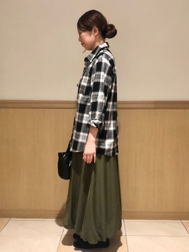 ジュンさんの「SHOO･LA･RUE｜」を使ったコーディネート
