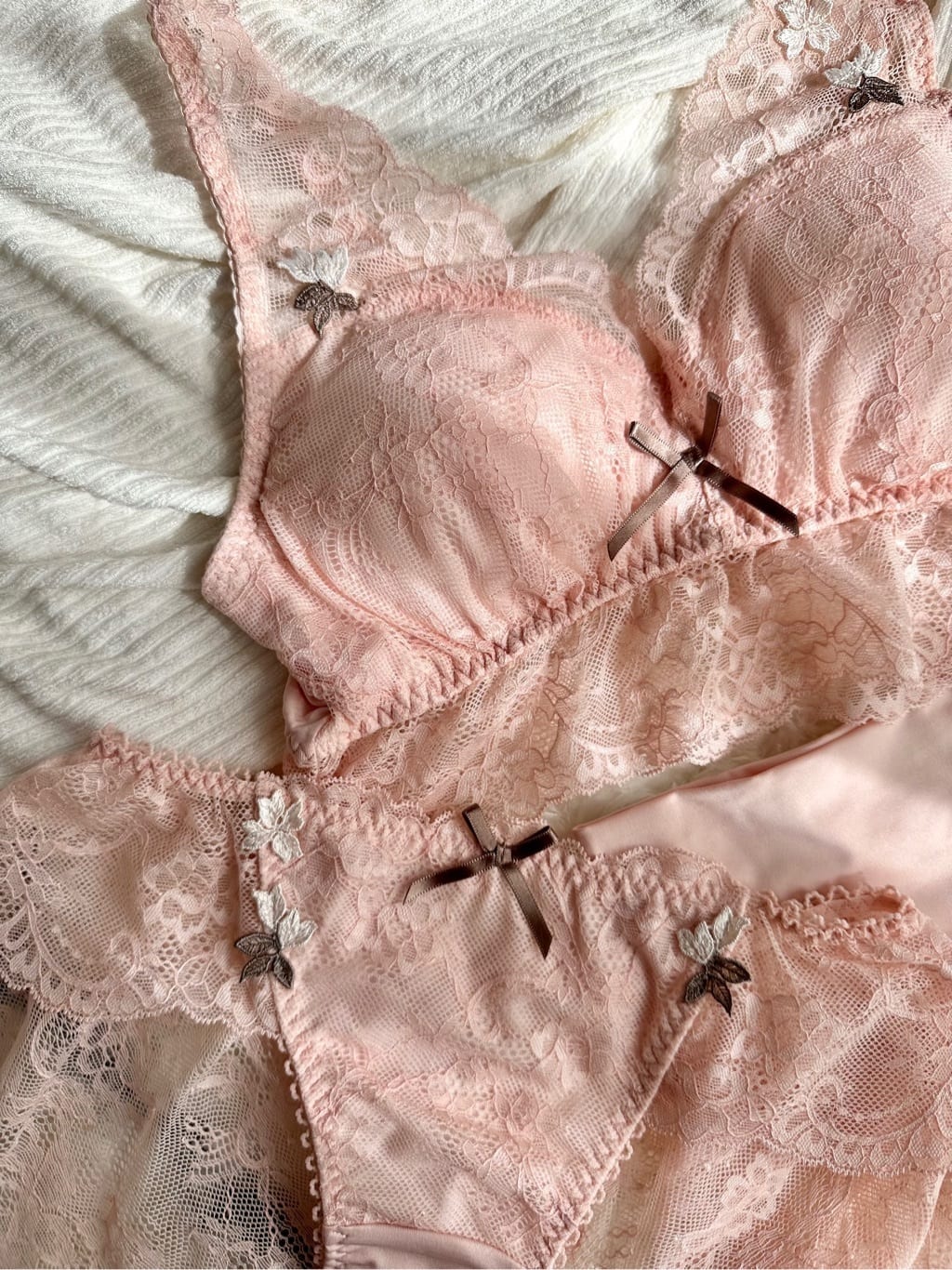 misakiさんの「Risa Magli｜エルマ おやすみブラ」を使ったコーディネート
