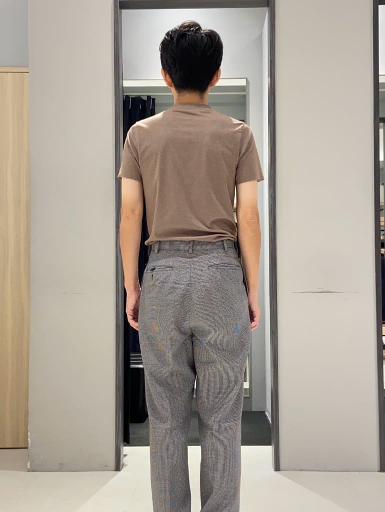 わいずみさんの「TAKEO KIKUCHI｜ハットモチーフ ジャカード ストライプ シャツ」を使ったコーディネート