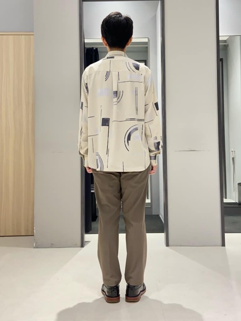 わいずみさんの「TAKEO KIKUCHI｜【GUNZE&times;TAKEO KIKUCHI】メンズインナー「ステルス(R)」」を使ったコーディネート