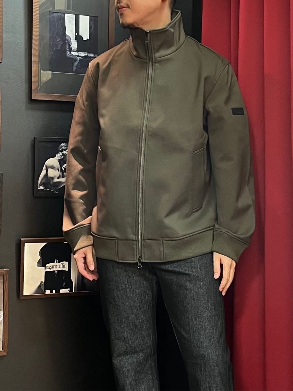 KUROさんの「TAKEO KIKUCHI｜【モンスターストレッチ】日本製 ワンウォッシュ デニムパンツ」を使ったコーディネート