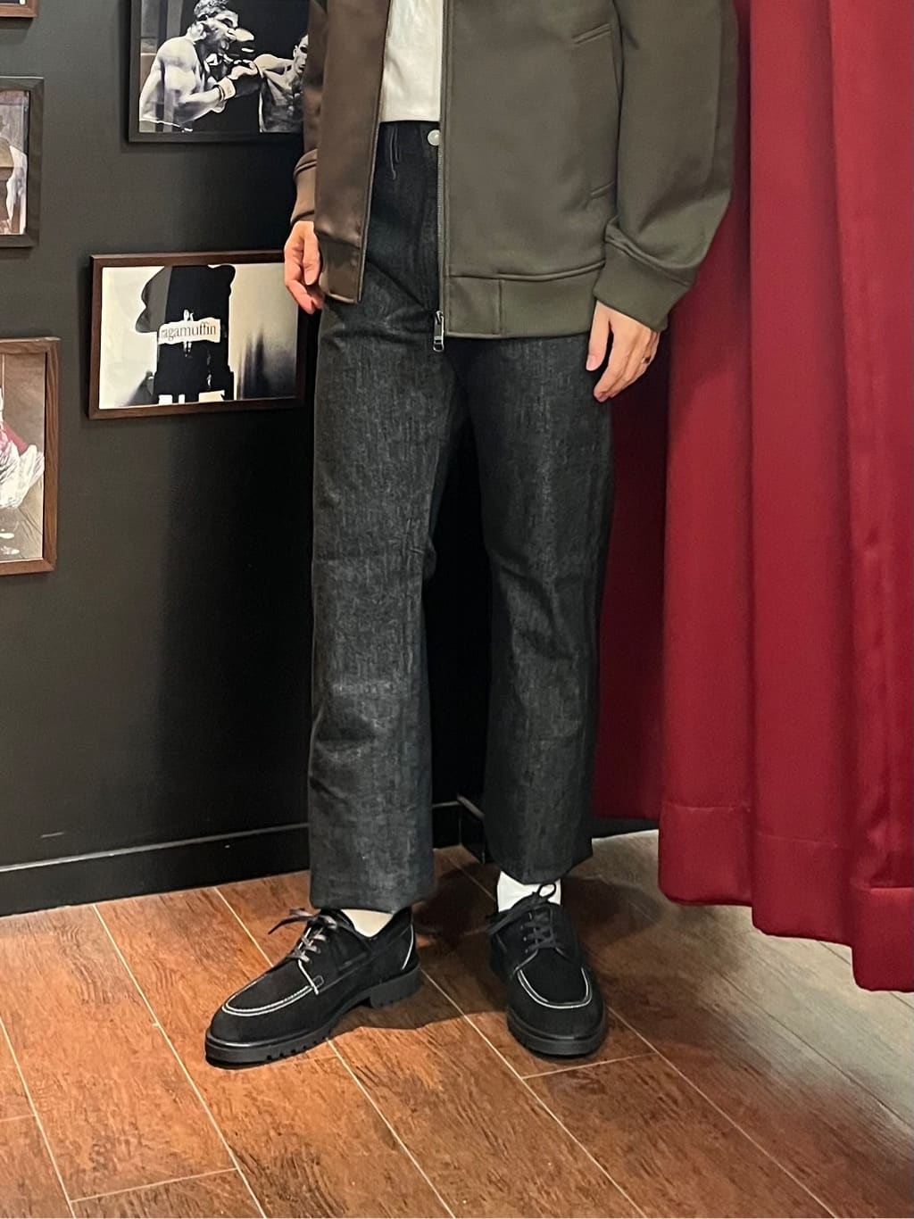 KUROさんの「TAKEO KIKUCHI｜【モンスターストレッチ】日本製 ワンウォッシュ デニムパンツ」を使ったコーディネート