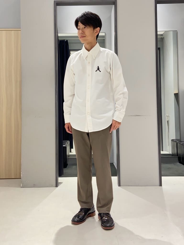 わいずみさんの「TAKEO KIKUCHI｜【Sサイズ～】ラスタウォーカー ボタンダウンシャツ」を使ったコーディネート