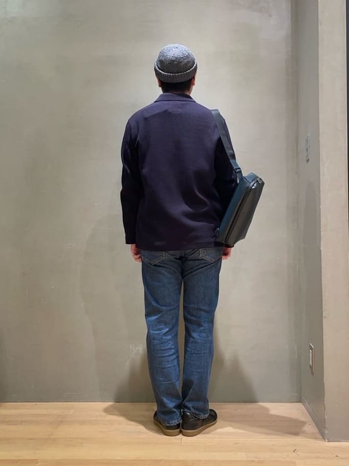 IMAIさんの「TAKEO KIKUCHI｜【モンスターストレッチ】日本製 ウォッシュド デニムパンツ」を使ったコーディネート