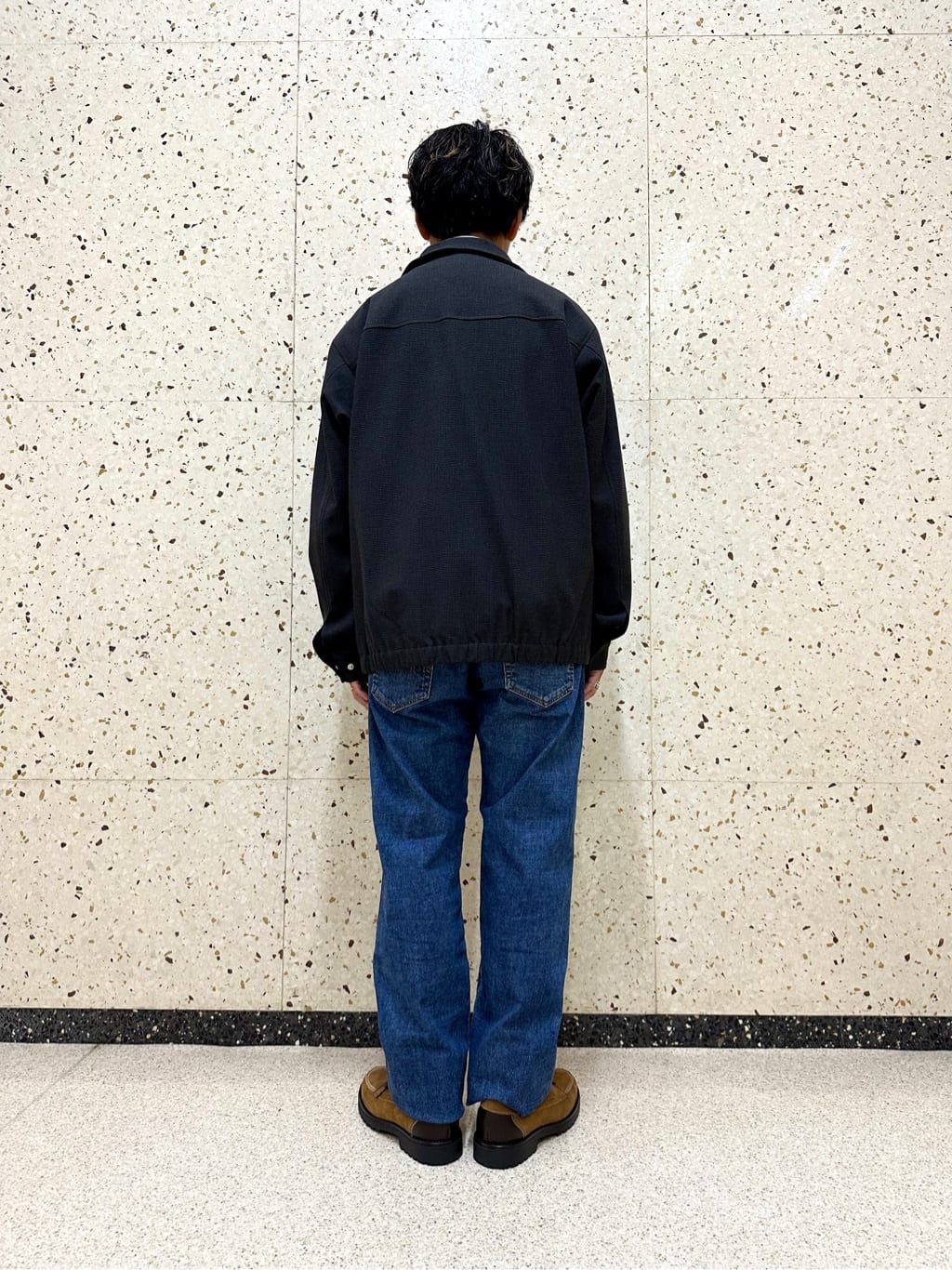obaさんの「TAKEO KIKUCHI｜【モンスターストレッチ】日本製 ウォッシュド デニムパンツ」を使ったコーディネート