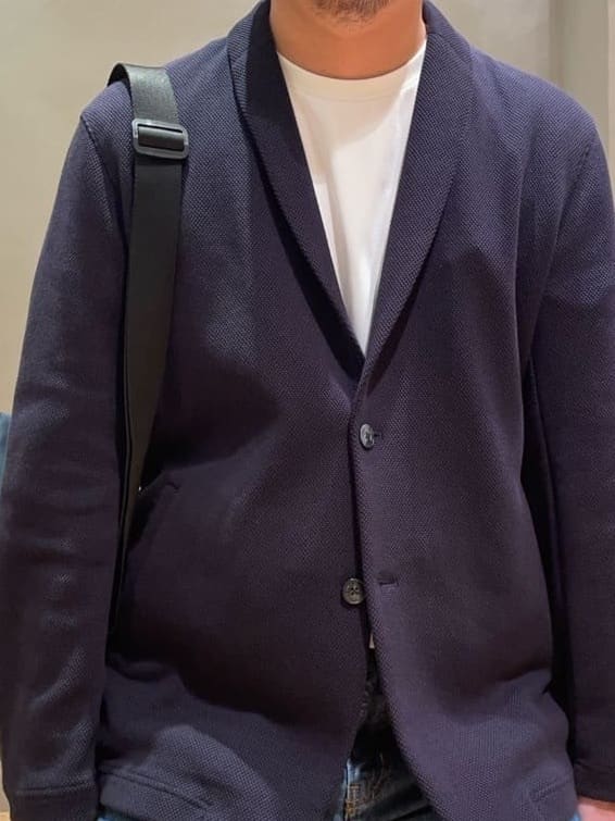 IMAIさんの「TAKEO KIKUCHI｜【モンスターストレッチ】日本製 ウォッシュド デニムパンツ」を使ったコーディネート