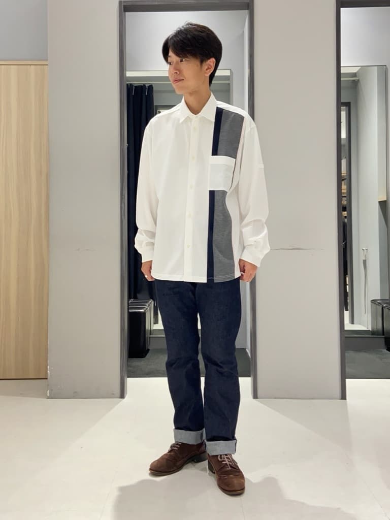 わいずみさんの「TAKEO KIKUCHI｜【モンスターストレッチ】日本製 ワンウォッシュ デニムパンツ」を使ったコーディネート