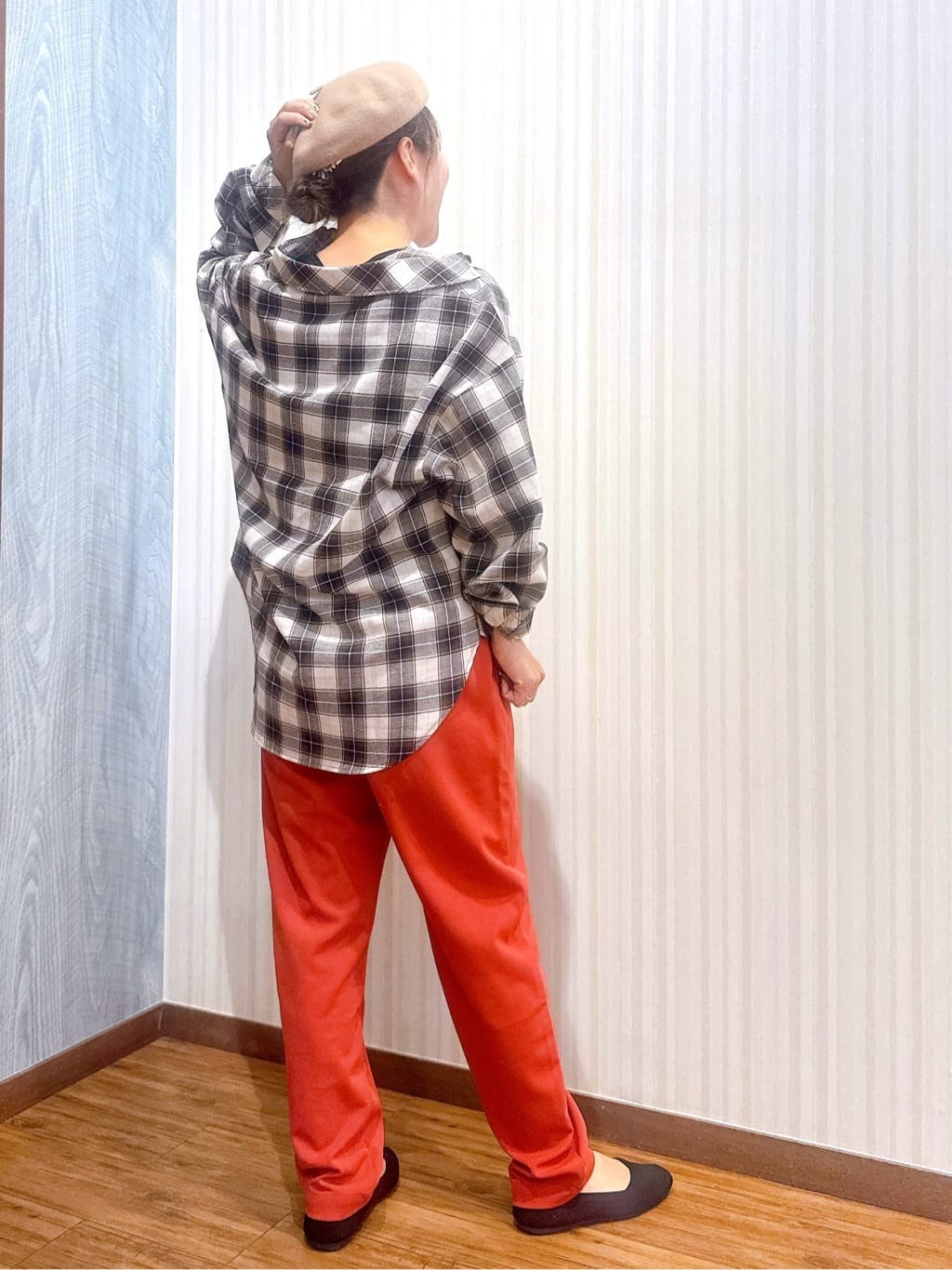 よっしーさんの「SHOO･LA･RUE｜」を使ったコーディネート