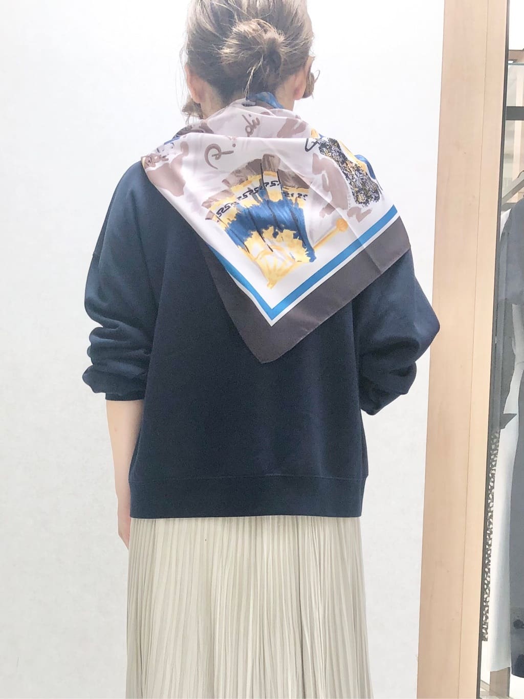 sayuさんの「UNTITLED｜【古畑星夏さん着用】トルソープリントスカーフ」を使ったコーディネート