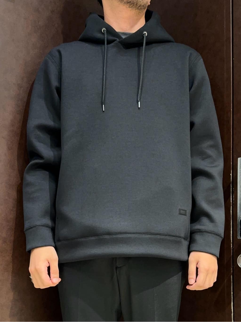 shuheiさんの「TAKEO KIKUCHI｜【ONOFF対応】TRダブルニット ストレッチパンツ」を使ったコーディネート
