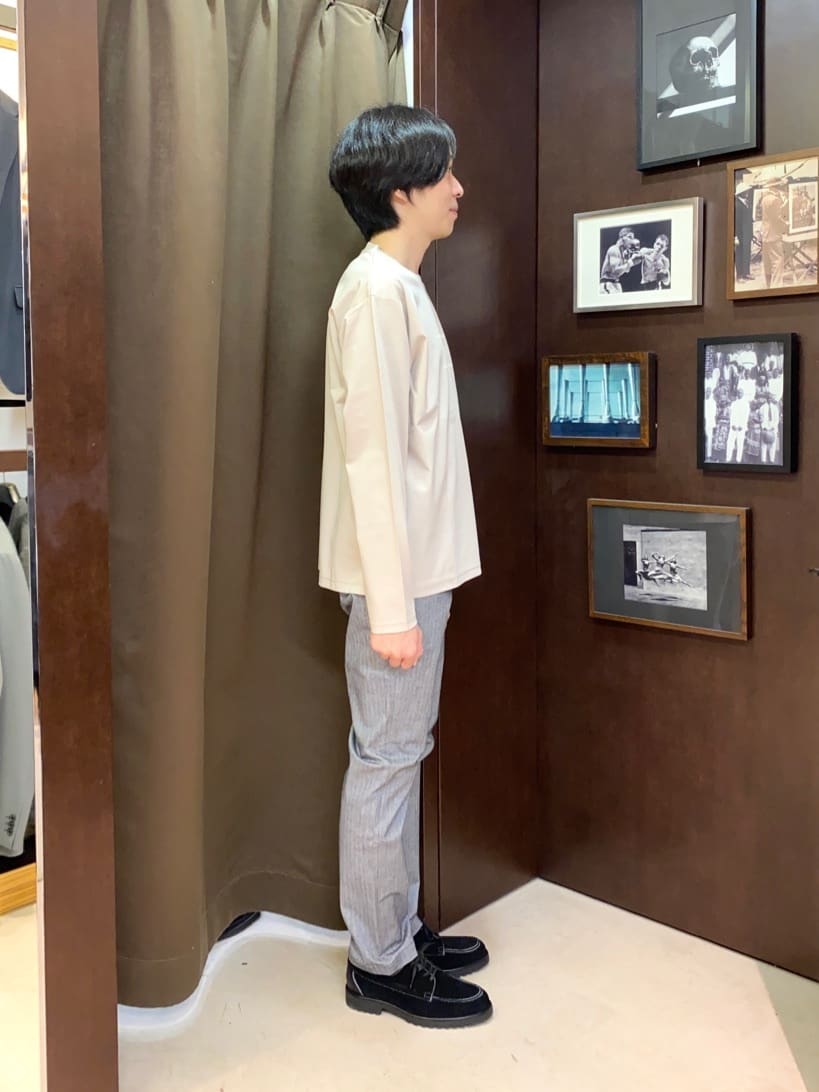 コバヤシさんの「TAKEO KIKUCHI｜【Made in JAPAN】播州織 ヘリンボン ストレート パンツ」を使ったコーディネート