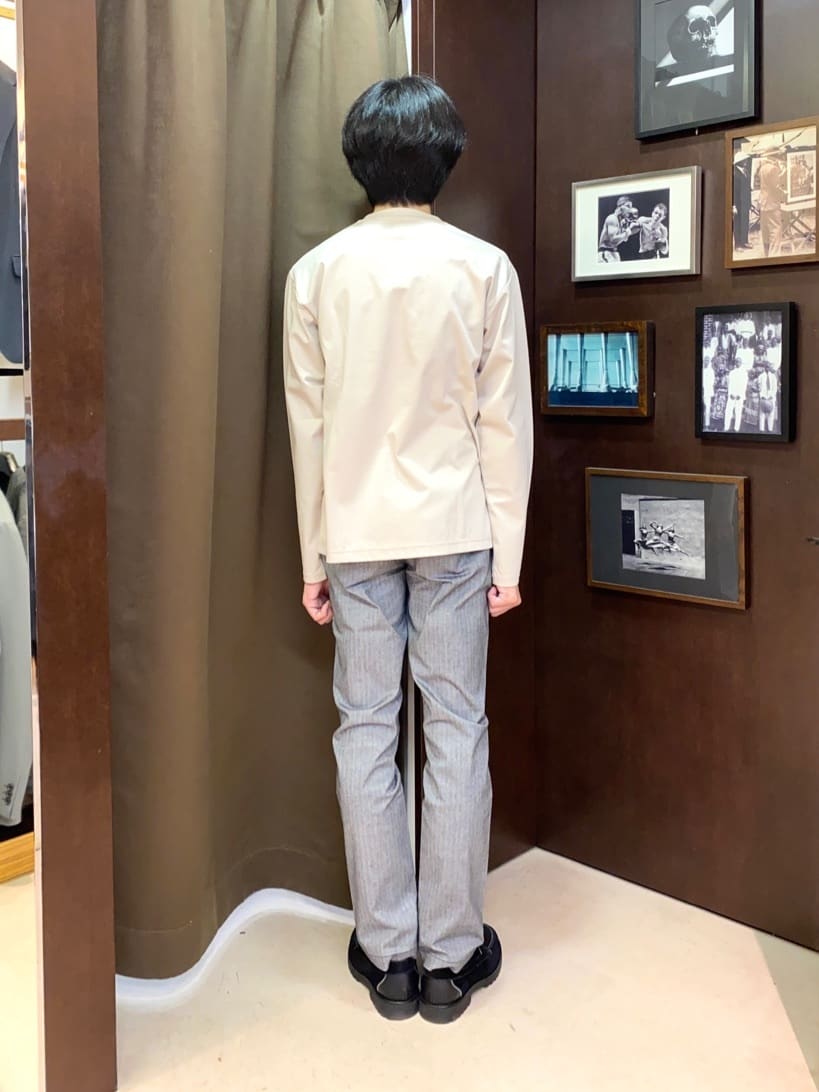 コバヤシさんの「TAKEO KIKUCHI｜【Made in JAPAN】播州織 ヘリンボン ストレート パンツ」を使ったコーディネート
