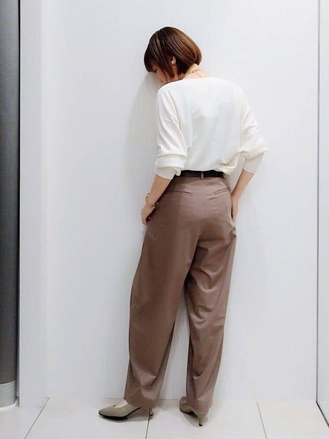 suzuさんの「UNTITLED｜【日本製・本革】Comfit Dresser Pumps（コンフィットドレッサーパンプス）」を使ったコーディネート