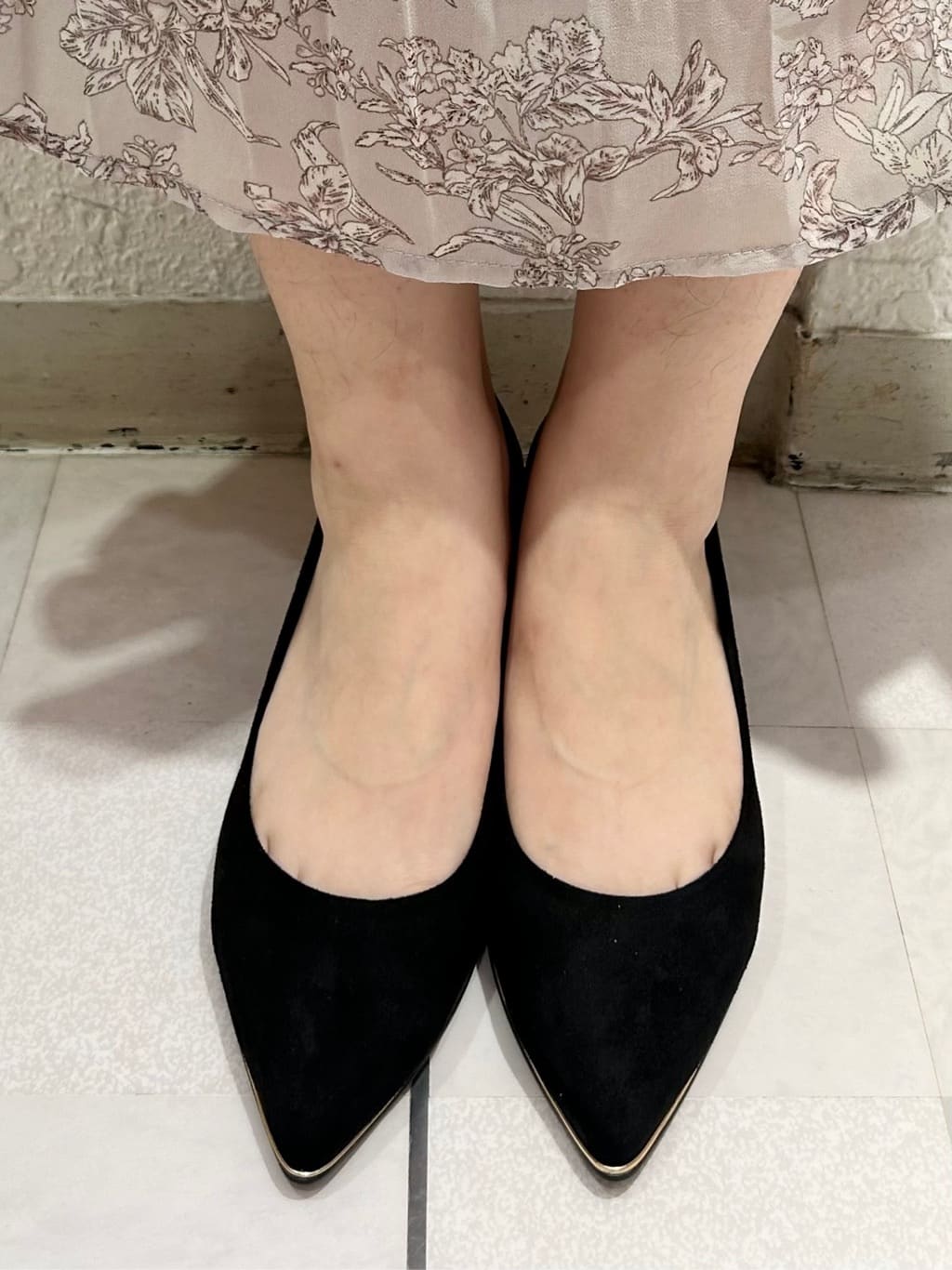 takeさんの「ESPERANZA｜【12時間パンプス】約7.5㎝　歩きやすくて疲れにくい」を使ったコーディネート