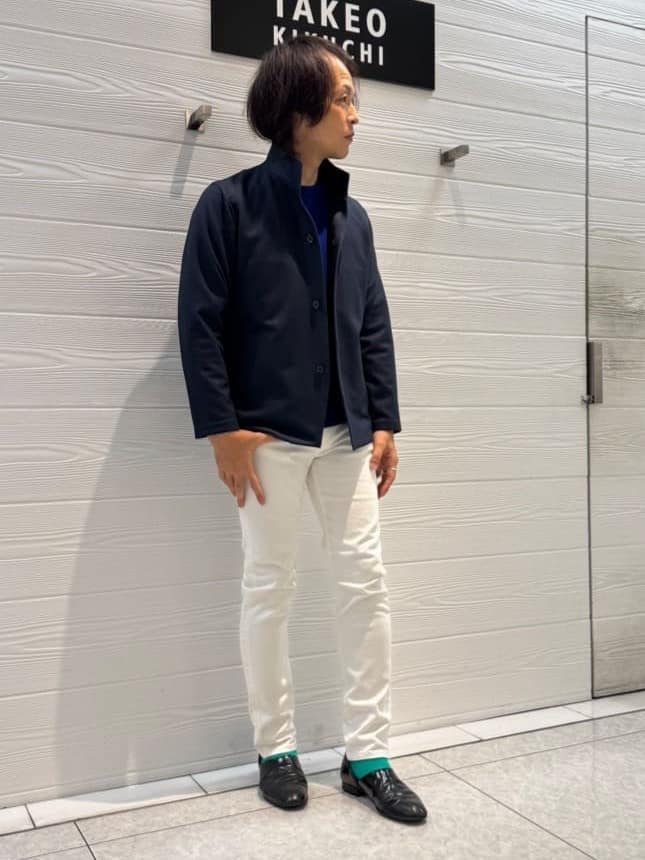 井出恭輔さんの「TAKEO KIKUCHI｜【DOWN FABRIC】ダウンファブリック スタンドカラーブルゾン」を使ったコーディネート