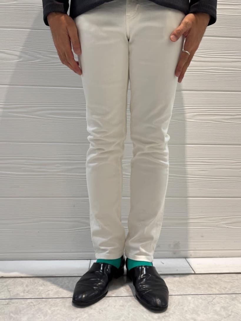 井出恭輔さんの「TAKEO KIKUCHI｜【DOWN FABRIC】ダウンファブリック スタンドカラーブルゾン」を使ったコーディネート