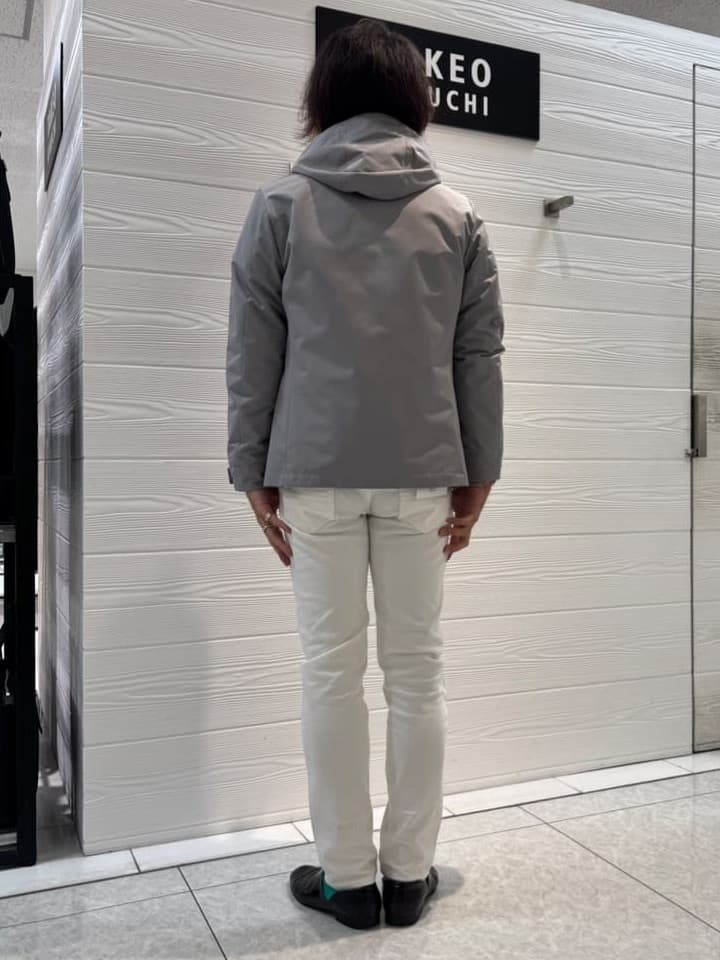 井出恭輔さんの「TAKEO KIKUCHI｜【Sサイズ～】ストレッチ デニム パンツ」を使ったコーディネート