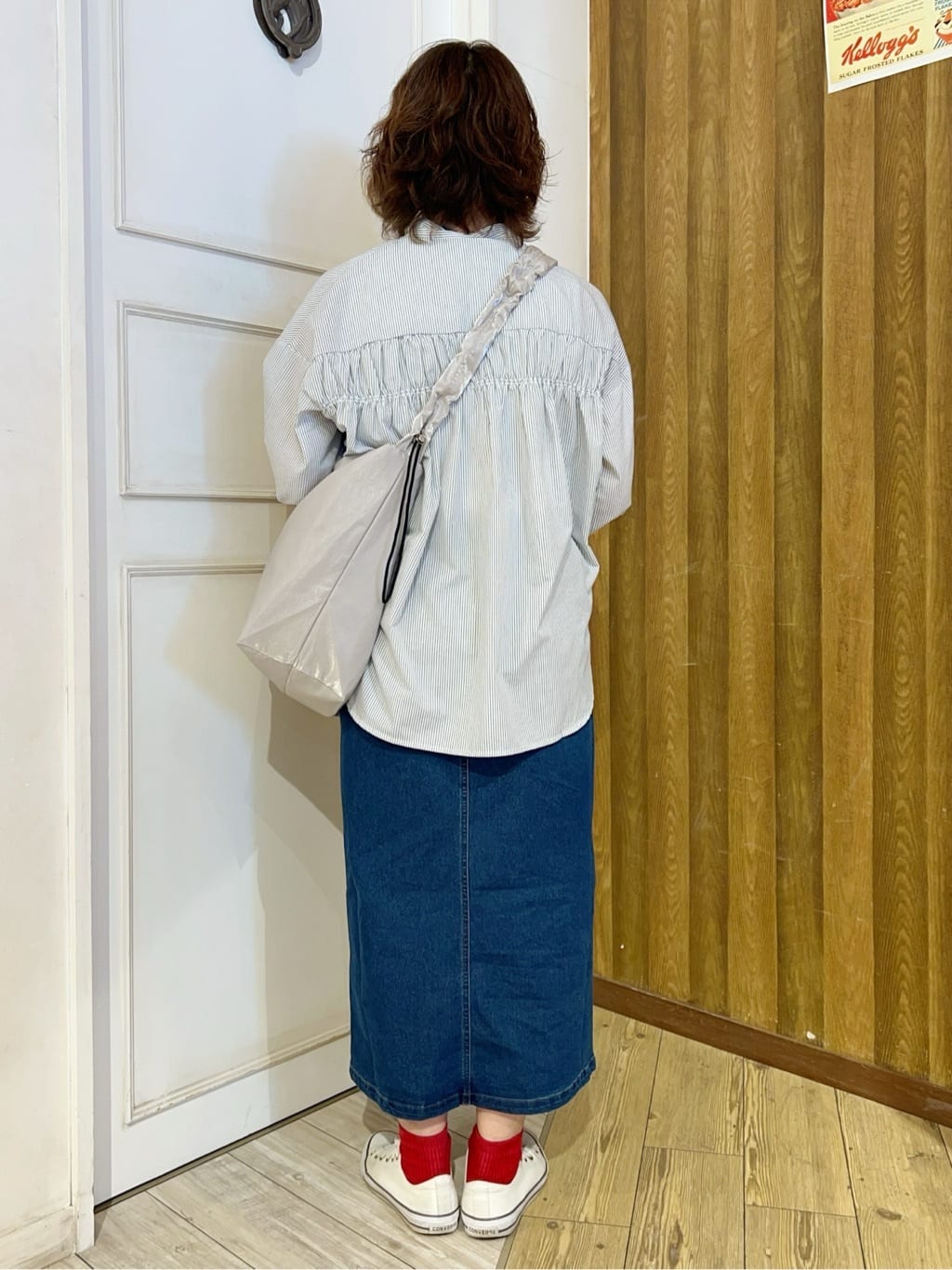yuriyuriさんの「SHOO･LA･RUE｜」を使ったコーディネート
