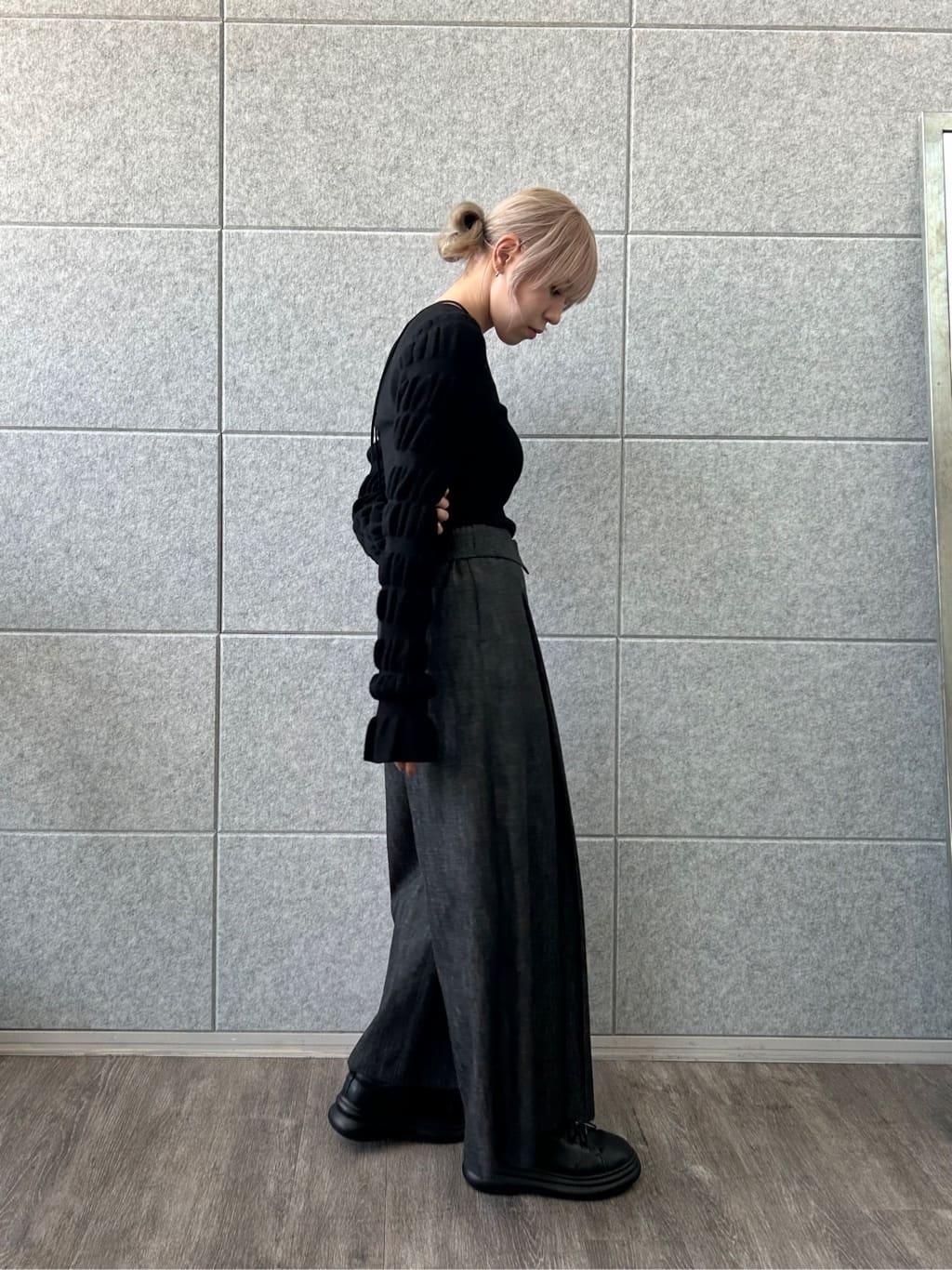 honoka Aさんの「CODE A｜gathered sleeves knit」を使ったコーディネート