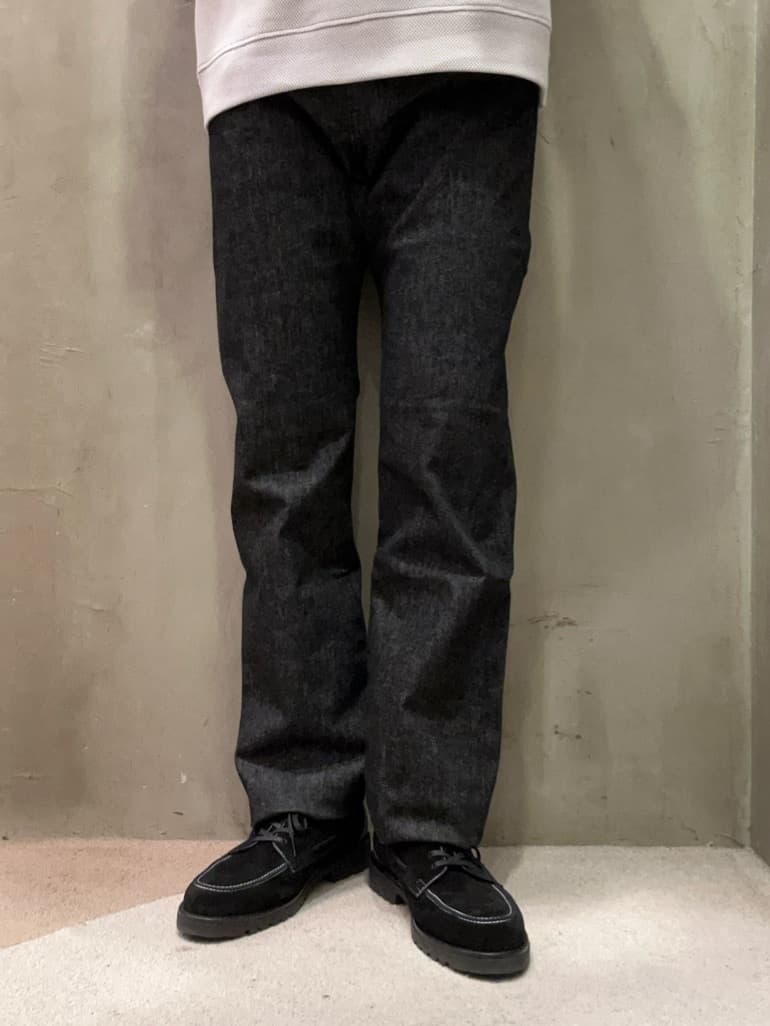 コウノ モトヤさんの「TAKEO KIKUCHI｜【DOWN FABRIC】ダウンファブリック スタンドカラーブルゾン」を使ったコーディネート