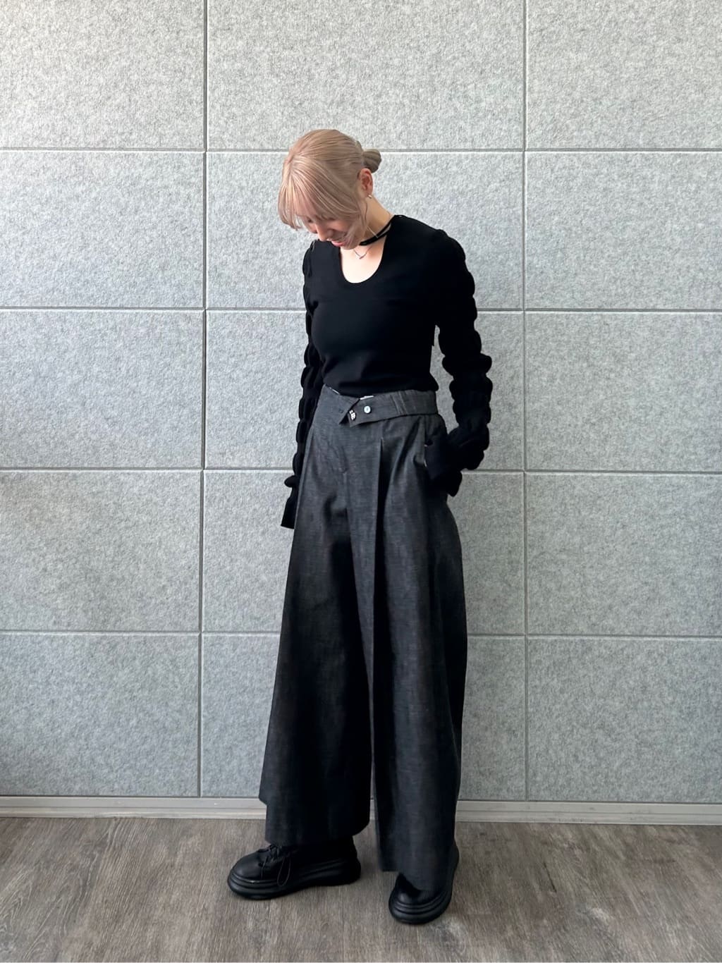 honoka Aさんの「CODE A｜gathered sleeves knit」を使ったコーディネート