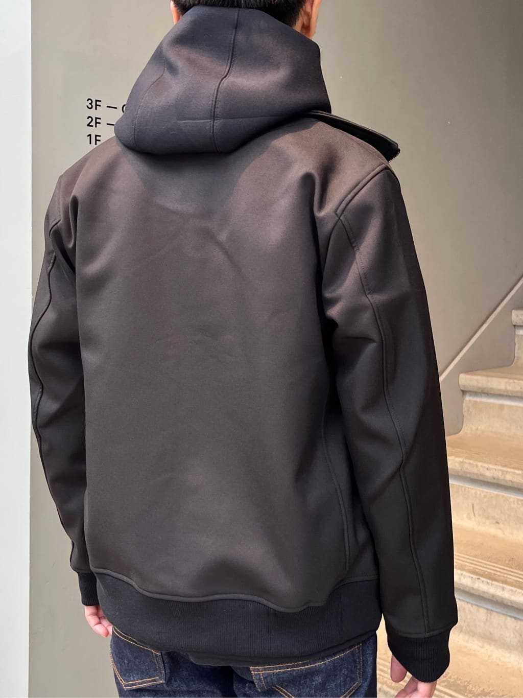 Namikiさんの「TAKEO KIKUCHI｜【モンスターストレッチ】日本製 ワンウォッシュ デニムパンツ」を使ったコーディネート