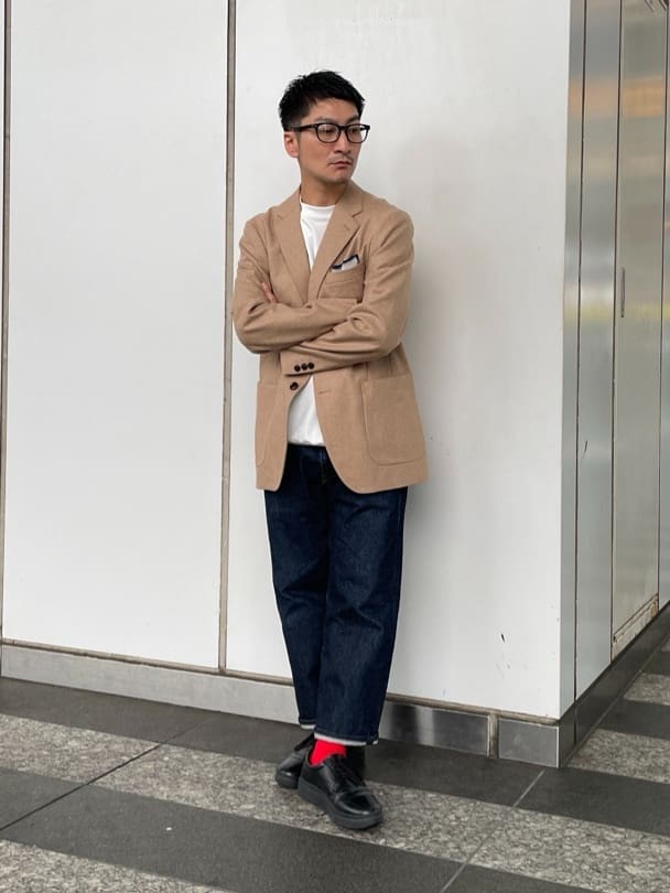 加藤裕樹さんの「TAKEO KIKUCHI｜【モンスターストレッチ】日本製 ワンウォッシュ デニムパンツ」を使ったコーディネート