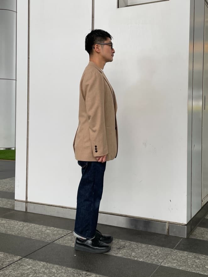 加藤裕樹さんの「TAKEO KIKUCHI｜【モンスターストレッチ】日本製 ワンウォッシュ デニムパンツ」を使ったコーディネート