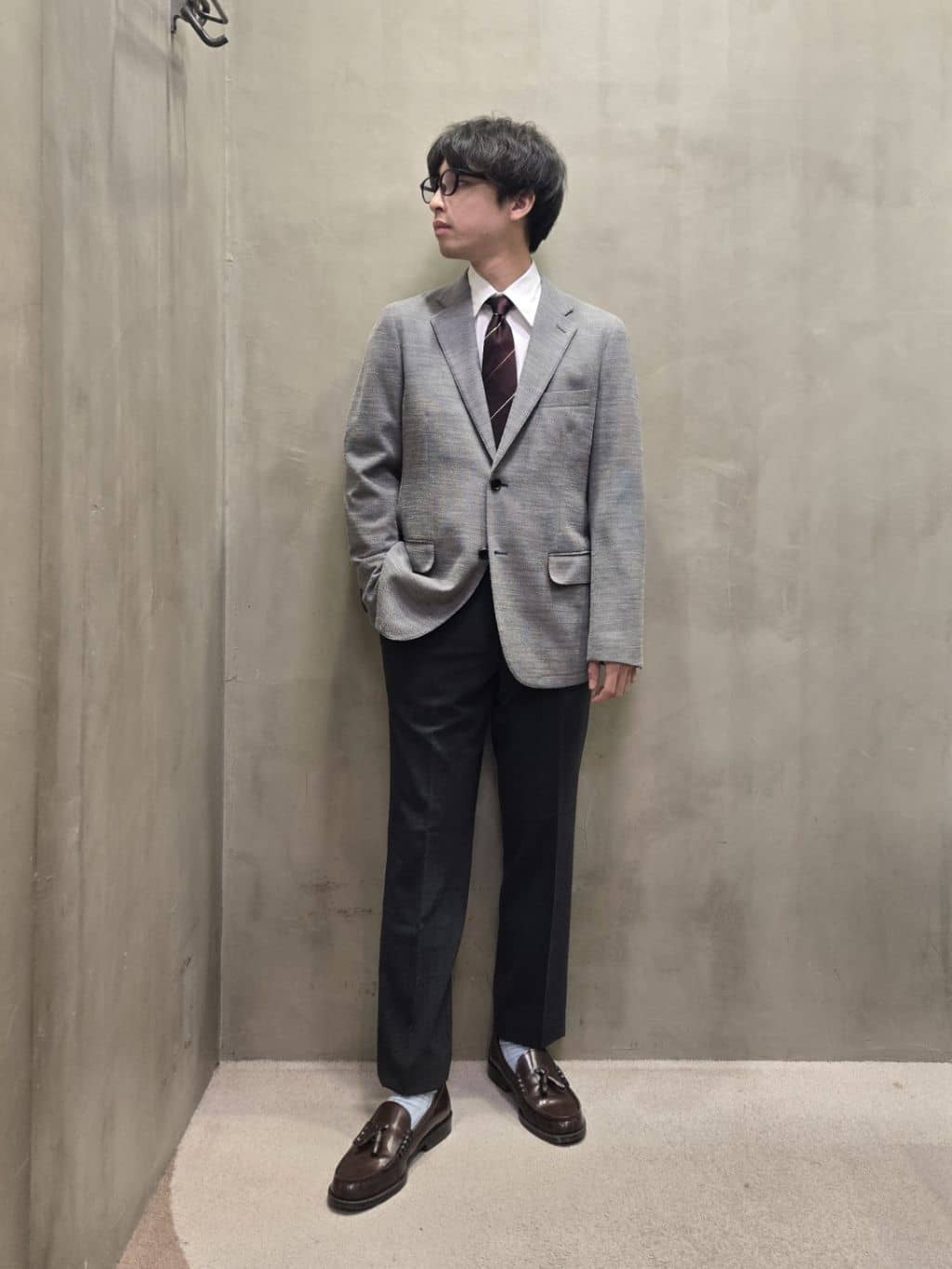 白木駆さんの「TAKEO KIKUCHI｜【Made in JAPAN】番千鳥ウィンドペン柄 ネクタイ」を使ったコーディネート
