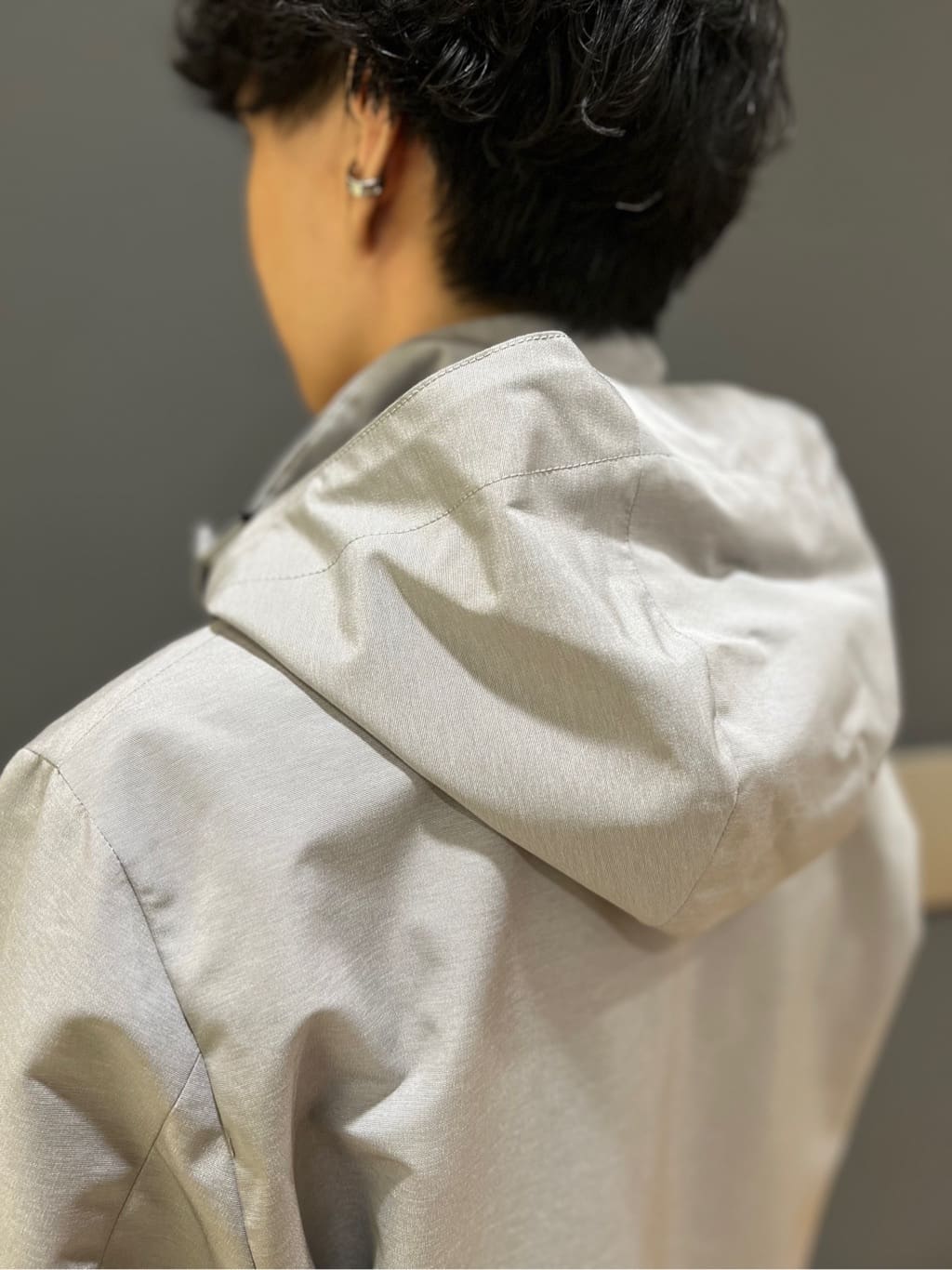 yutoさんの「TAKEO KIKUCHI｜【ONOFF対応】TRダブルニット ストレッチパンツ」を使ったコーディネート