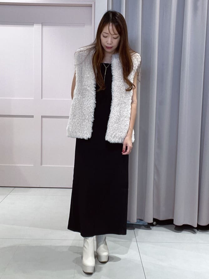 maiさんの「ESPERANZA｜ラク盛りショートブーツ」を使ったコーディネート