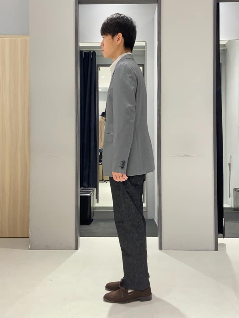 わいずみさんの「TAKEO KIKUCHI｜【モンスターストレッチ】日本製 ワンウォッシュ デニムパンツ」を使ったコーディネート