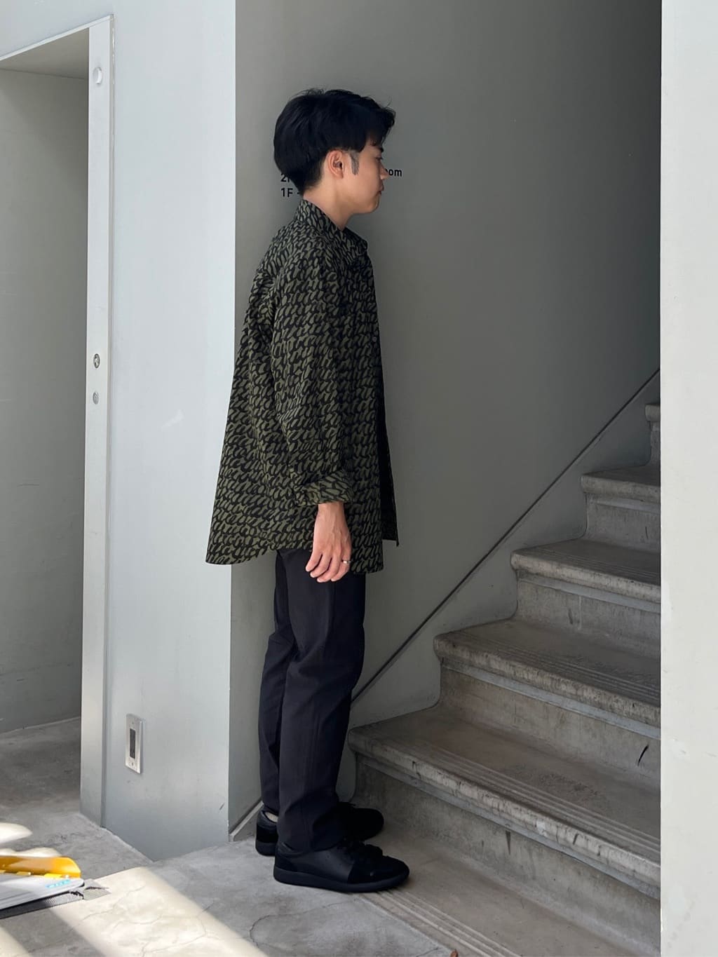 Namikiさんの「TAKEO KIKUCHI｜【Made in JAPAN】播州織 ストレッチ パンツ」を使ったコーディネート