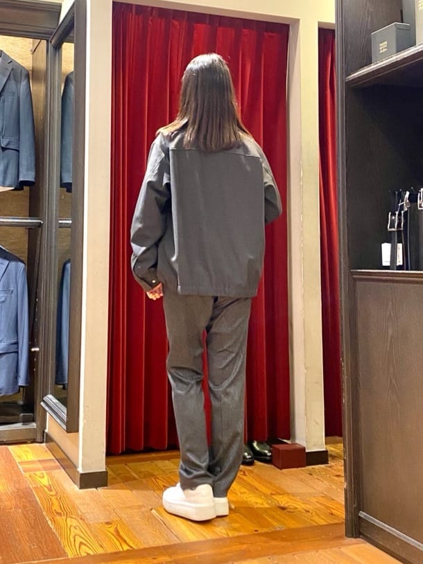 かわぴーさんの「TAKEO KIKUCHI｜【ONOFF対応】TRダブルニット ストレッチパンツ」を使ったコーディネート