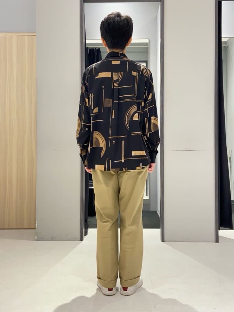 わいずみさんの「TAKEO KIKUCHI｜【GUNZE&times;TAKEO KIKUCHI】メンズインナー「ステルス(R)」」を使ったコーディネート