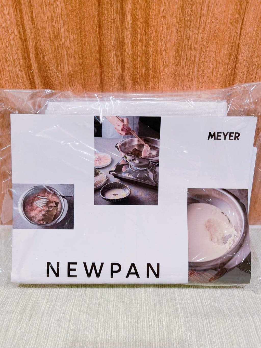 アリオ川口さんの「212 KITCHEN STORE｜NEW PAN 20CM ガラス蓋タオル付き ＜MEYER マイヤー＞」を使ったコーディネート