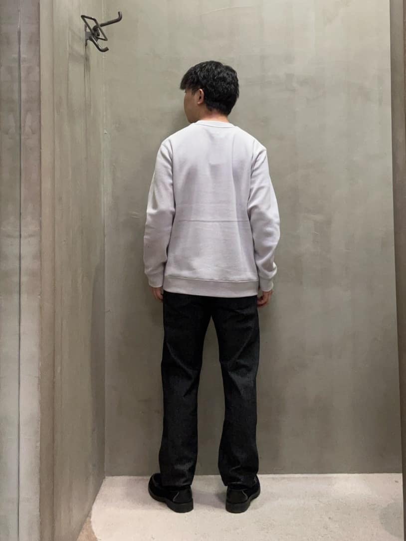 コウノ モトヤさんの「TAKEO KIKUCHI｜【モンスターストレッチ】日本製 ワンウォッシュ デニムパンツ」を使ったコーディネート