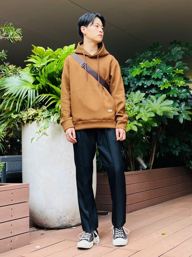 ワッキーさんの「TAKEO KIKUCHI｜【THE FLAGSHIP】バラシャパンツ」を使ったコーディネート