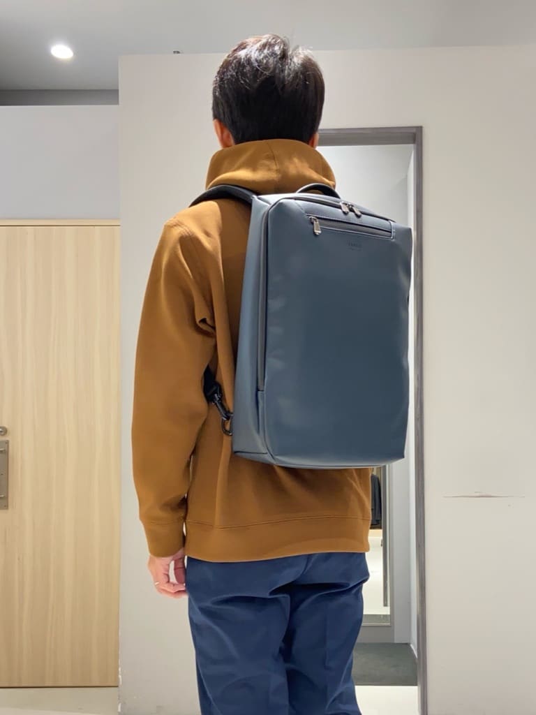 わいずみさんの「TAKEO KIKUCHI｜【オフィスカジュアル対応】ドレス チノパンツ」を使ったコーディネート