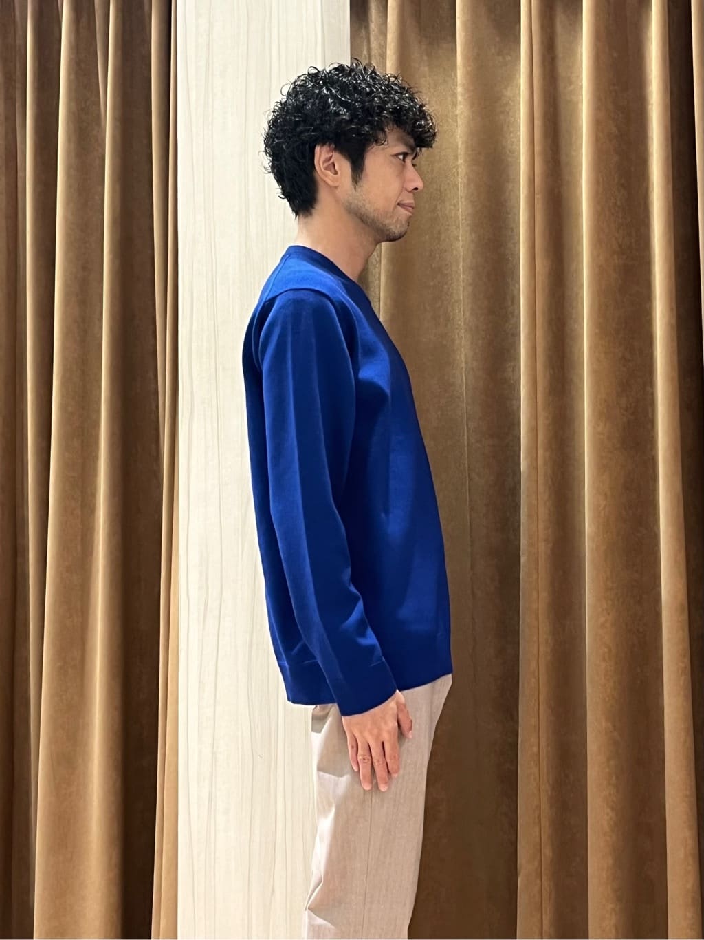 URAさんの「TAKEO KIKUCHI｜【Made in JAPAN】播州織 ヘリンボン ストレート パンツ」を使ったコーディネート