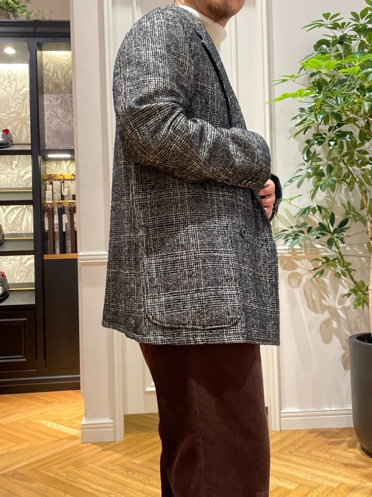 鶴田大士さんの「DRESSTERIOR｜【撥水加工/Safari5月号掲載】ローファー」を使ったコーディネート