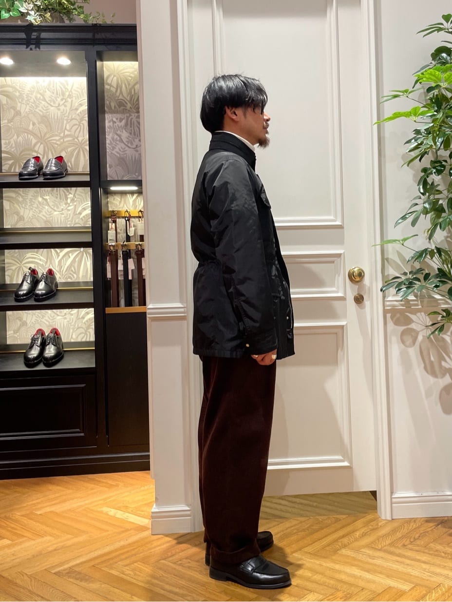 鶴田大士さんの「DRESSTERIOR｜【撥水加工/Safari5月号掲載】ローファー」を使ったコーディネート
