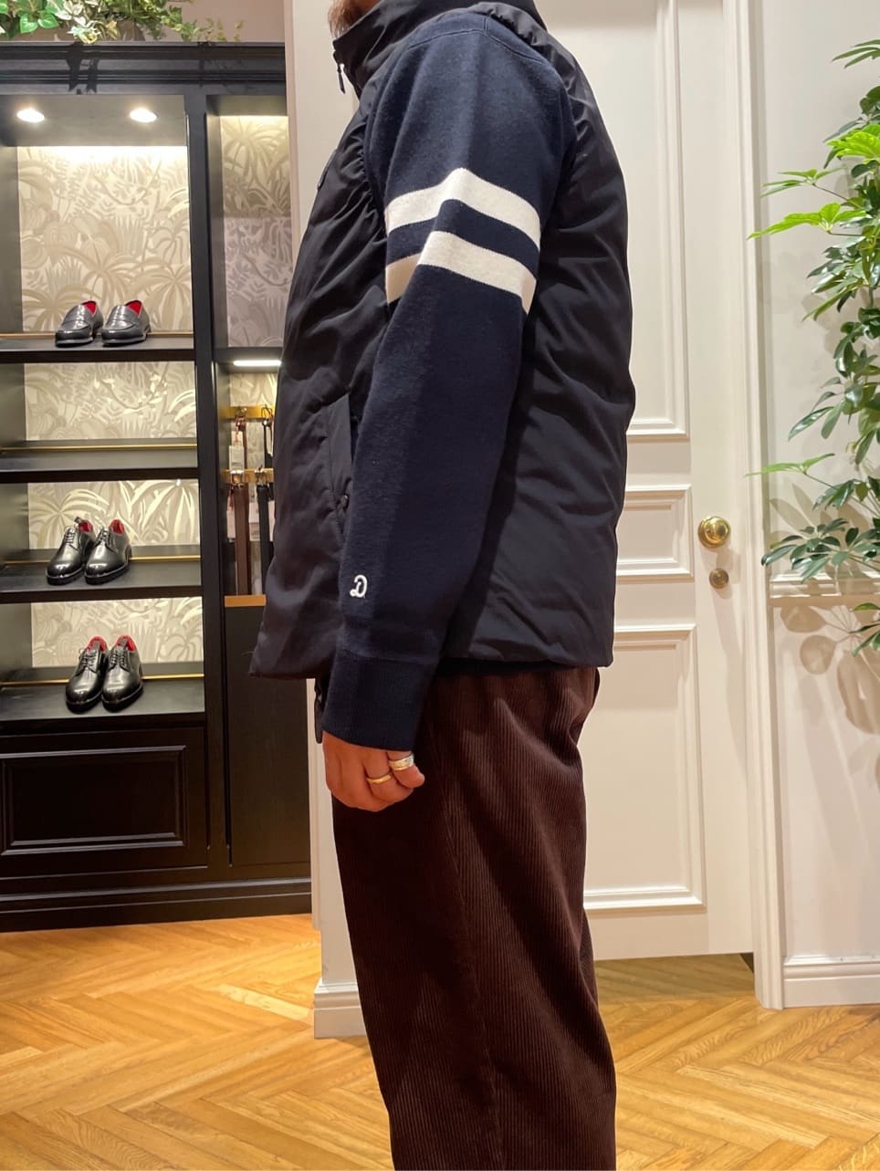 鶴田大士さんの「DRESSTERIOR｜【撥水加工/Safari5月号掲載】ローファー」を使ったコーディネート
