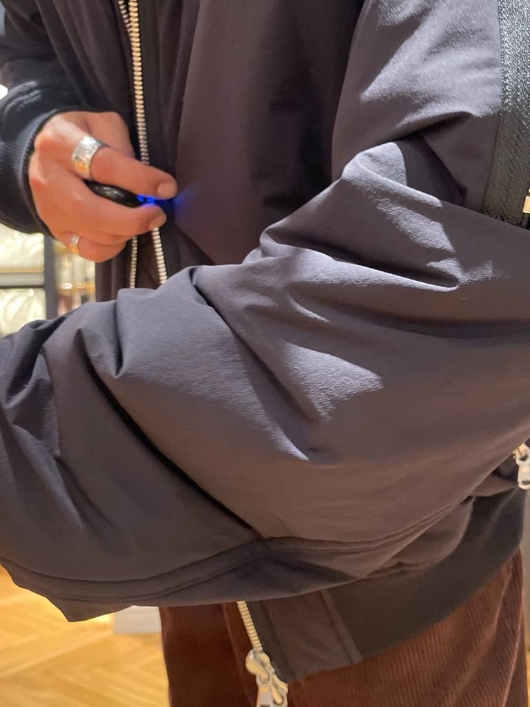 鶴田大士さんの「DRESSTERIOR｜【撥水加工/Safari5月号掲載】ローファー」を使ったコーディネート