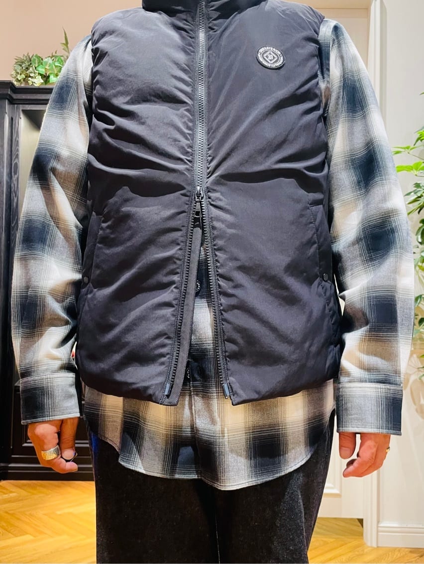 鶴田大士さんの「DRESSTERIOR｜【撥水加工/Safari5月号掲載】ローファー」を使ったコーディネート