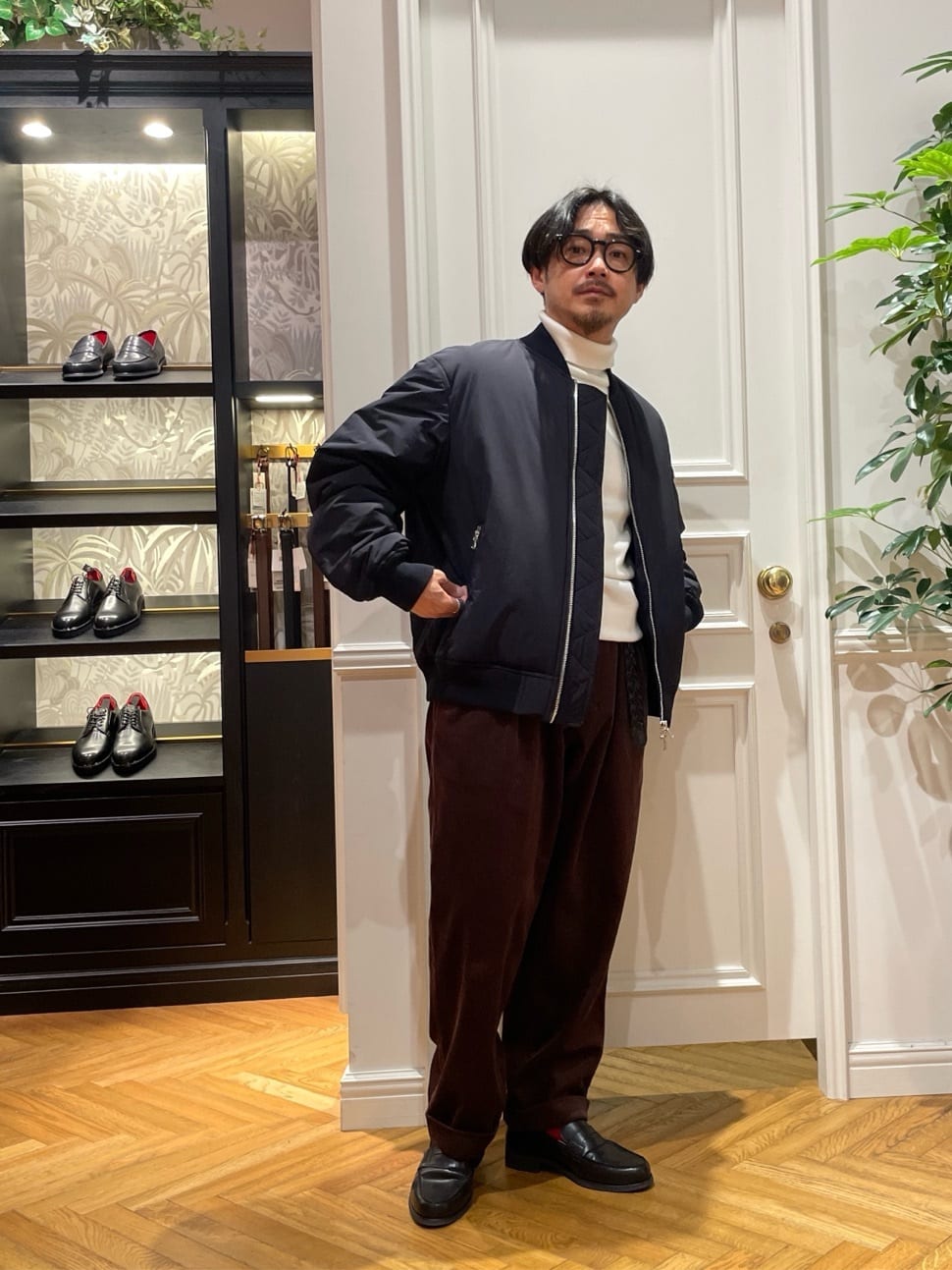 鶴田大士さんの「DRESSTERIOR｜【撥水加工/Safari5月号掲載】ローファー」を使ったコーディネート