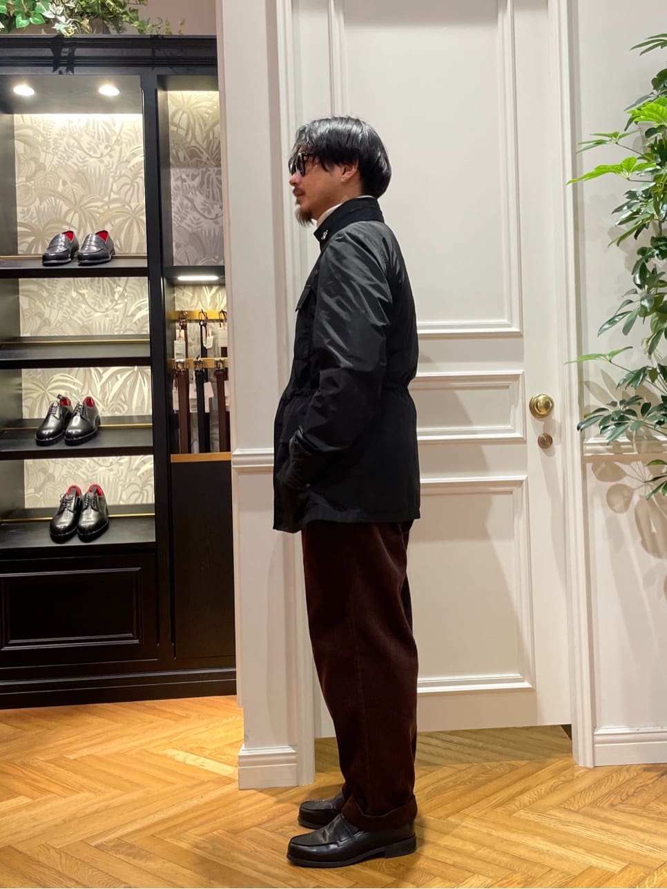 鶴田大士さんの「DRESSTERIOR｜【撥水加工/Safari5月号掲載】ローファー」を使ったコーディネート